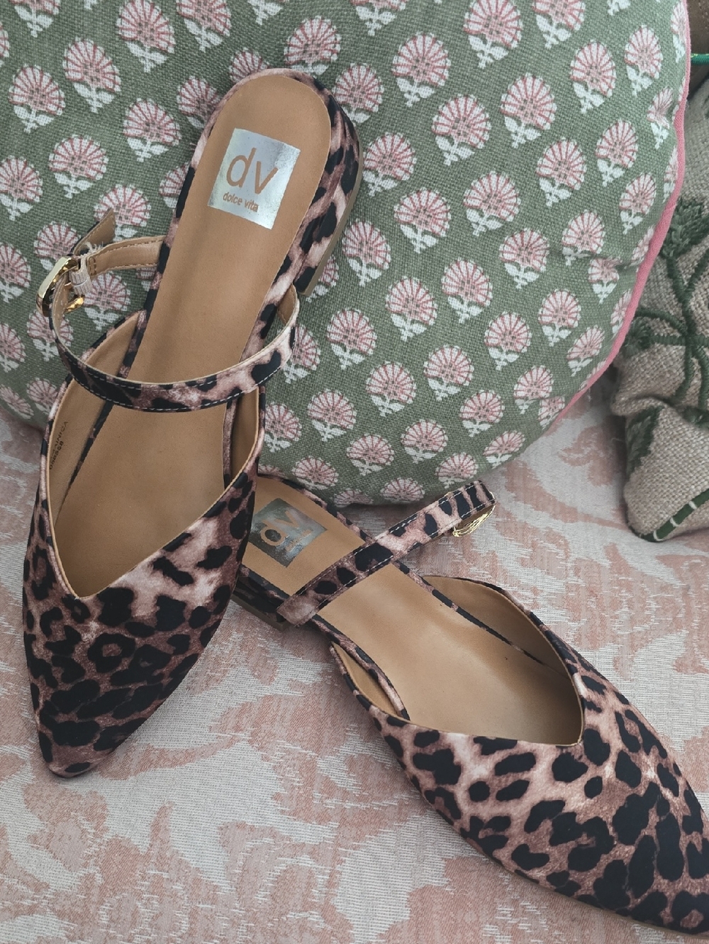 DV by Dolce Vita Leopard Print Pointed Slingback Flats - Tan & Black